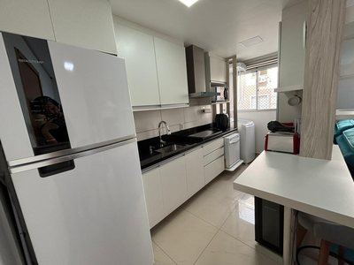 Foto 3 de Apartamento 2 dormitórios mobiliado no Condomínio Porto Burnier