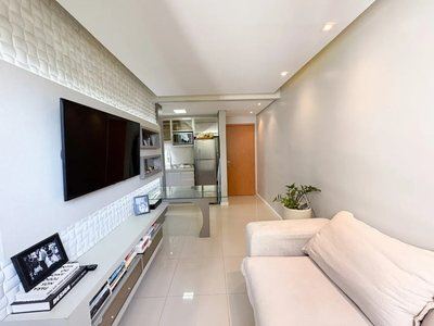 Foto 1 de Apartamento 2 dormitórios reformado no Condomínio Porto Burnier