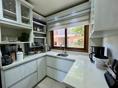 Foto 17 de Sobrado mobiliado em condomínio com vista para o vale