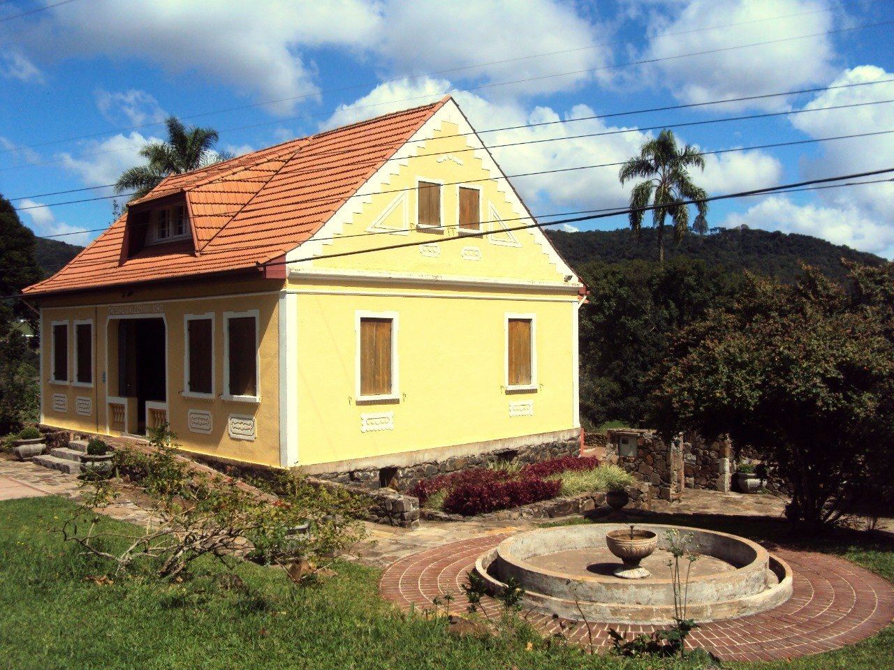Complexo Casa Amarela, gleba de 3.988 m² na ERS-235